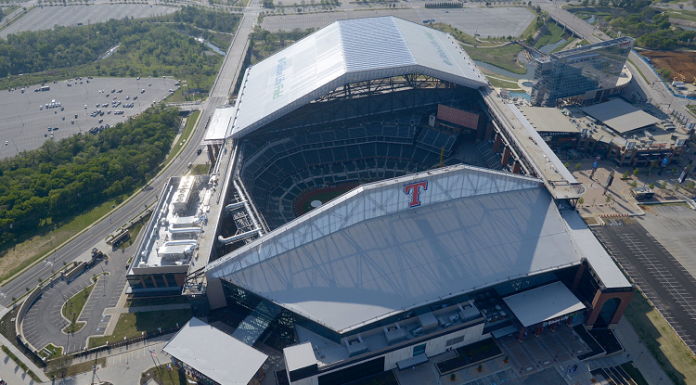 globe life field top open