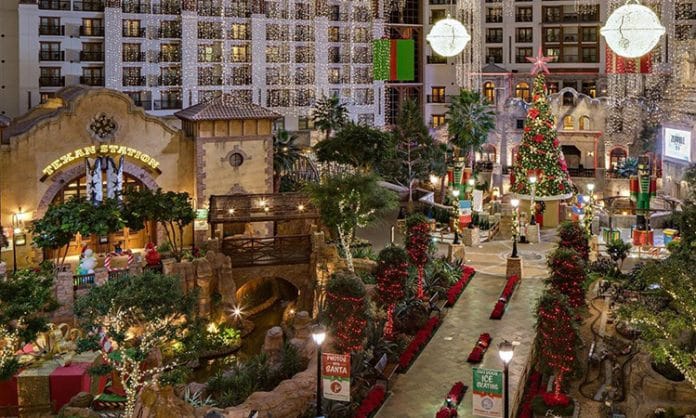 gaylord texan 2020 crhistmas decorations