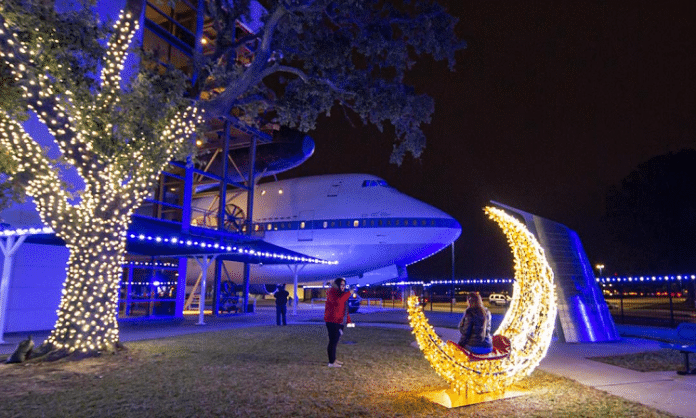 galaxy lights space center houston 2020