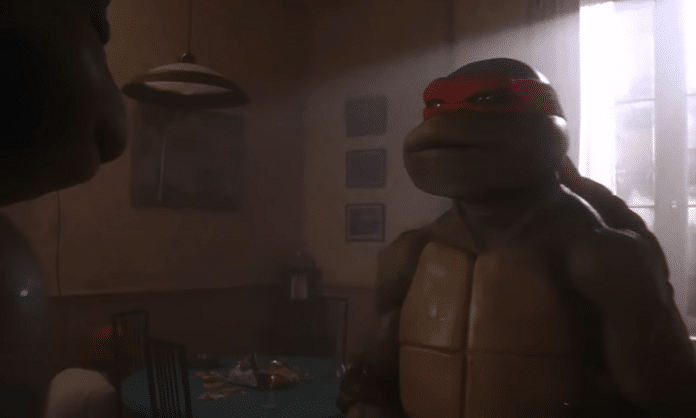 raphael tmnt 1990 movie screenshot