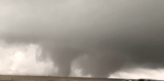 Texas panhandle twin tornadoes touch down