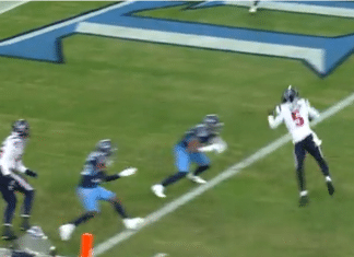 tyrod taylor leaping touchdown against the tennessee titans