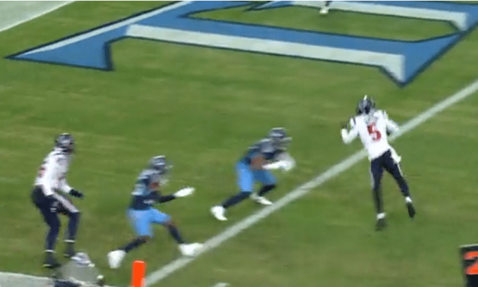 tyrod taylor leaping touchdown against the tennessee titans