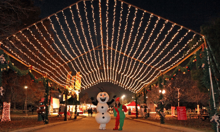 3 Festive Christmas Events Happening This Weekend in Texas - Texas is Life