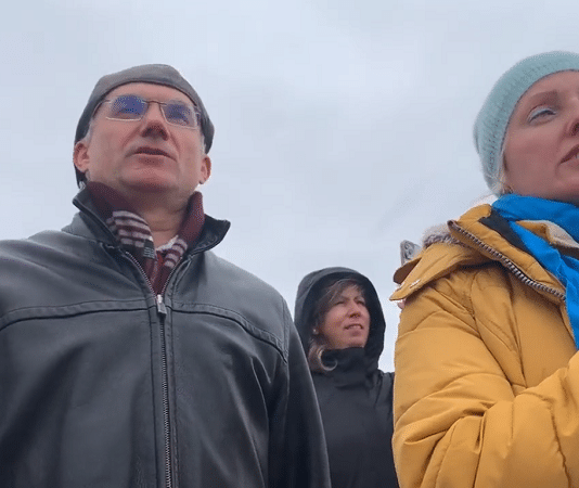 texans sing ukraine national anthem