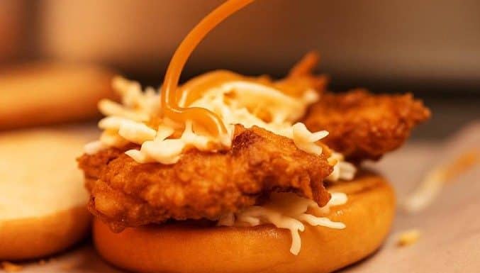 New Hot Chicken Spot Turns Up the Heat in Plano